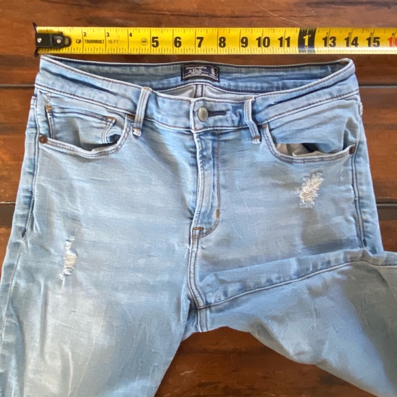 Abercrombie & Fitch Super Skinny Ankle Jeans - Picture 4 of 8
